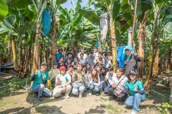 中山大學跨國開課　香蕉假莖變「未來紙」解鎖永續商機1